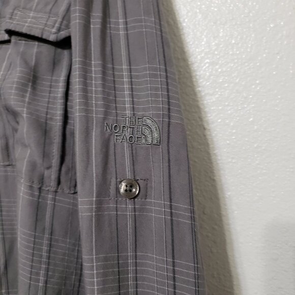 The  North Face Button Down Long Sleeve - Picture 7 of 15